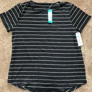 Pink Clover Daisee button back detail shirt